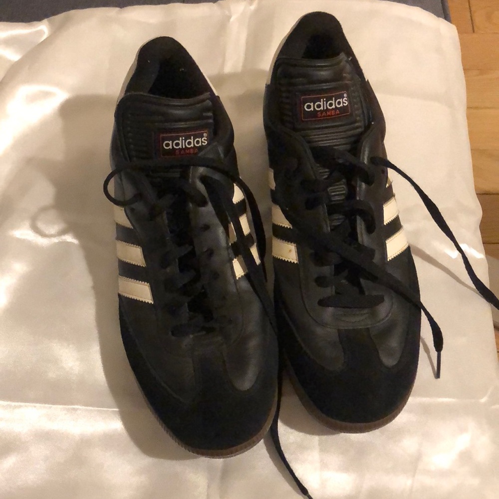Never worn adidas samba sneakers - size 12 men’s
